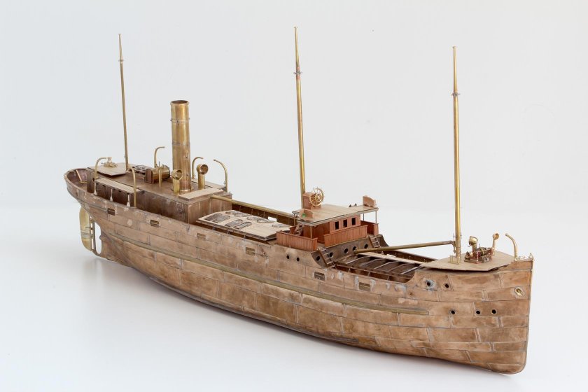 Sea Steamer судно