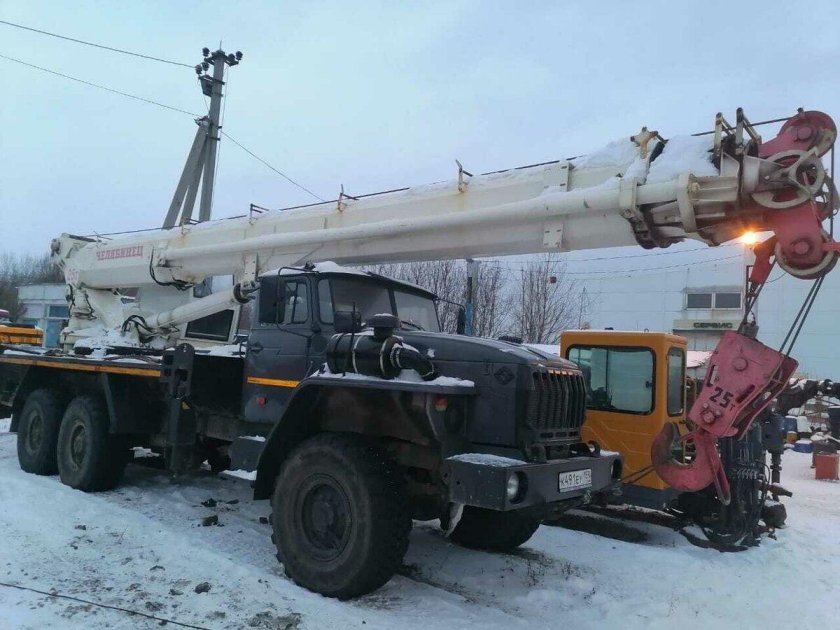 Автокран Челябинец (ЧМЗ) КС-55732