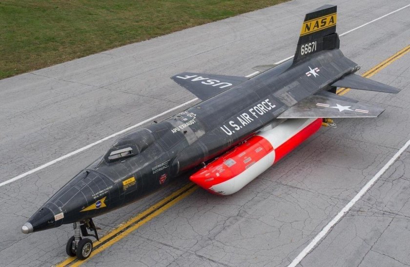 Норд Американ x15