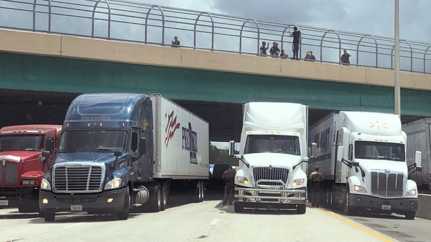 Грузовики в Дубае