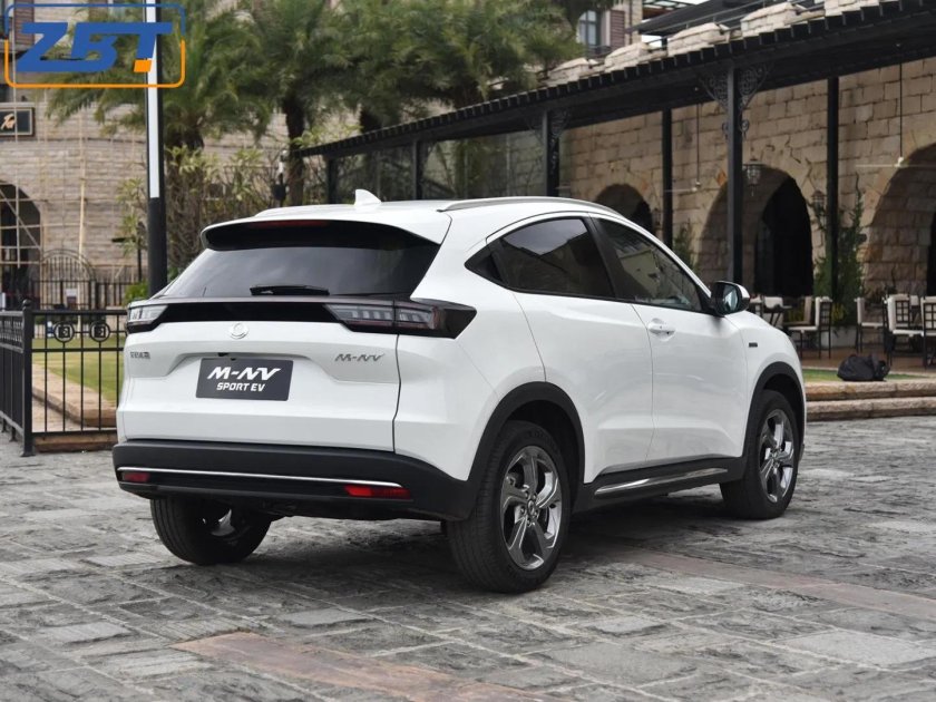 Honda m-NV 2022 зеленая