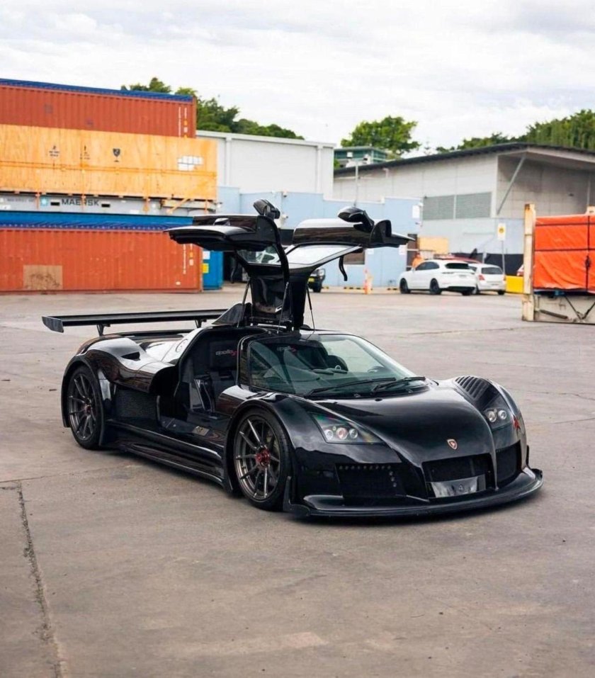 Gumpert Apollo s