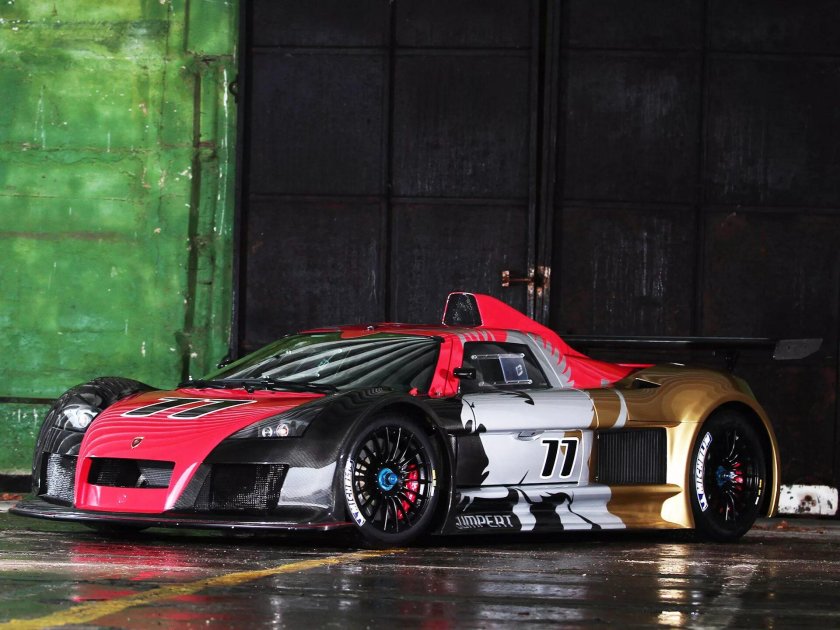 Gumpert Apollo машина