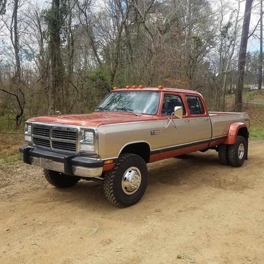 1984 Dodge Crew Cab