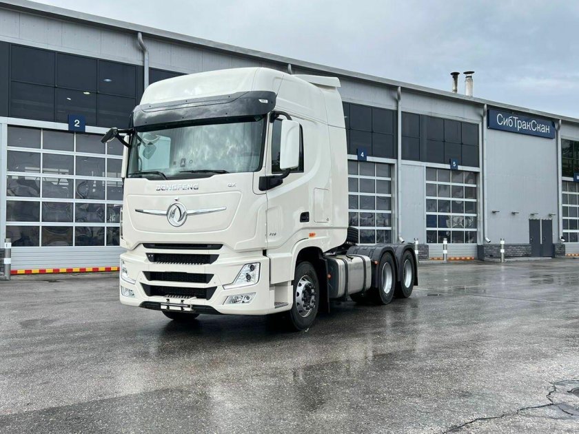 Тягач Dongfeng GX