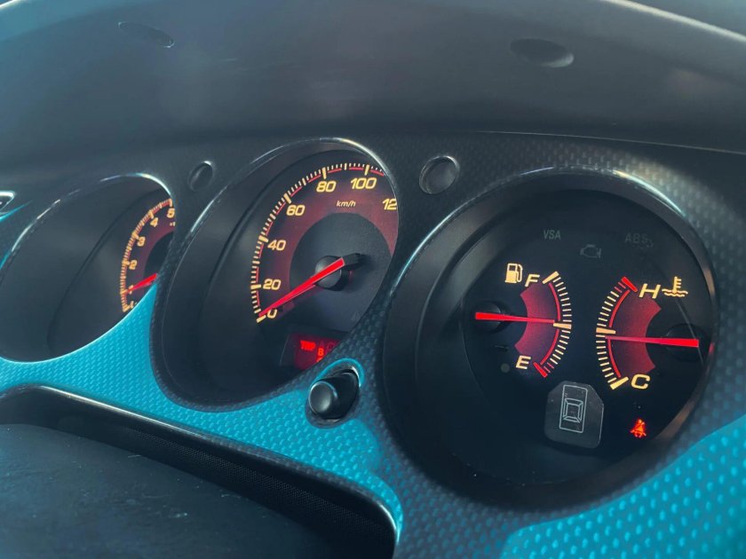 Панель приборов на Торнео