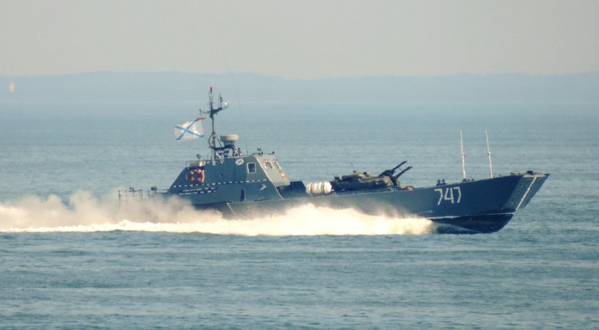 Десантный катер 11770