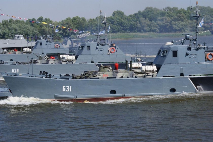 Десантный корабль Серна