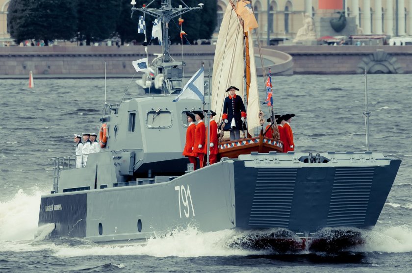 Катер 03160 «Раптор»