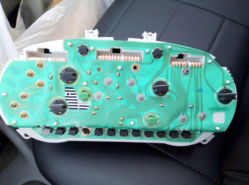 Хендай акцент 2 щиток приборов