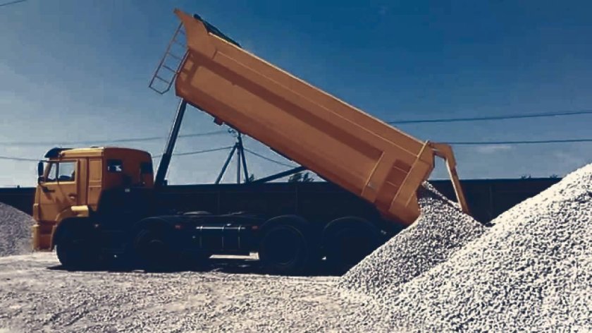 КАМАЗ 6520 С щебнем