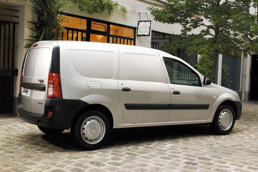 Dacia Logan van 2007