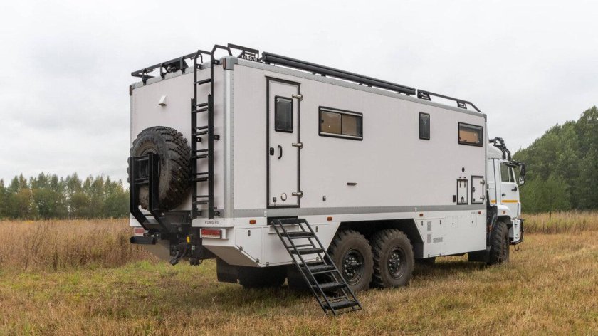 КАМАЗ 43118 автодом