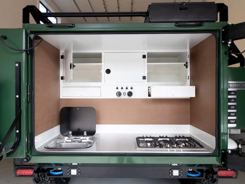 Прицеп-кемпер Highland 60