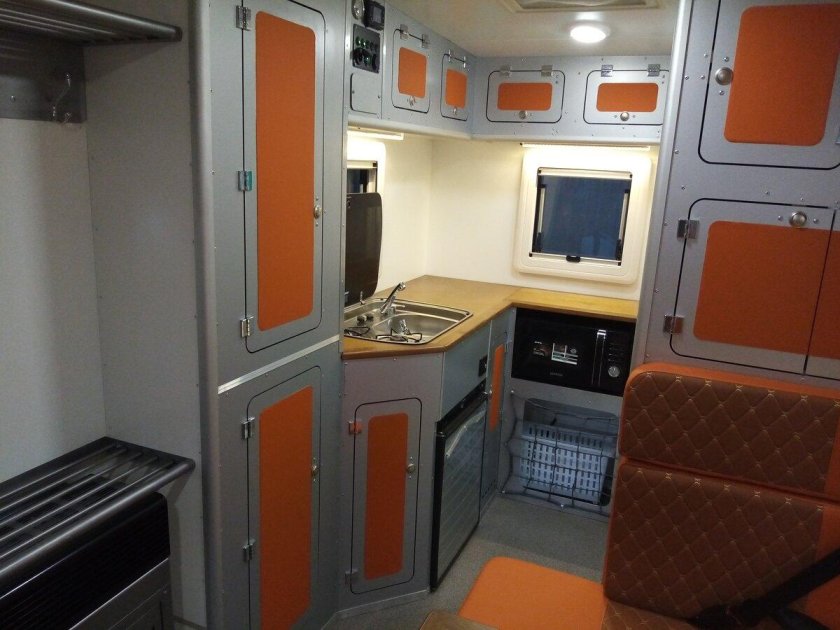 Пинцгауэр автодом