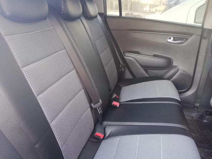 Чехлы на Киа Рио х лайн