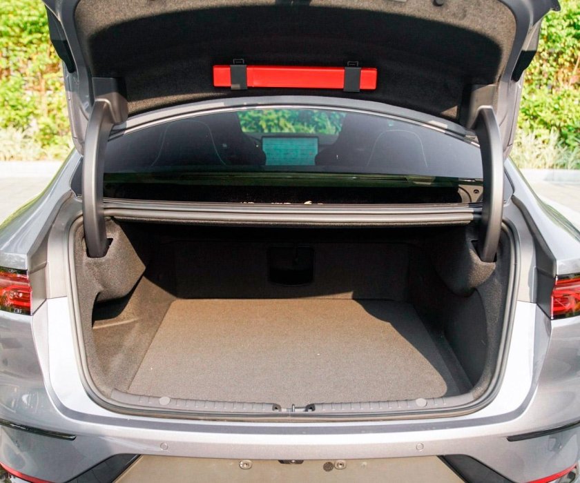 BYD Han багажник