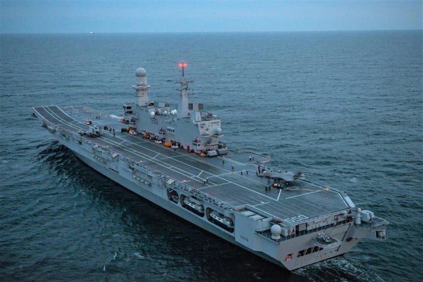 Авианосцем с-550 Cavour