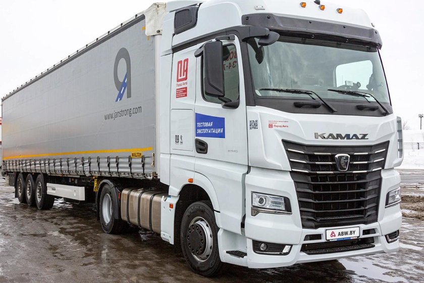 КАМАЗ-54901 грузовик