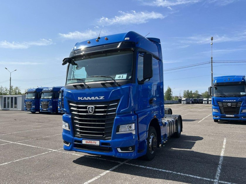 КАМАЗ тягач 2022