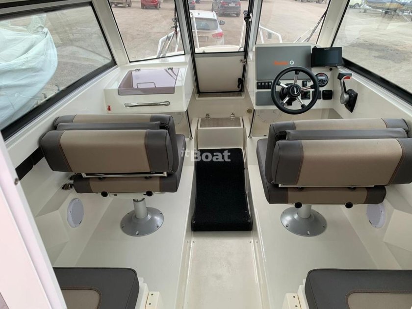 Buster Cabin характеристики