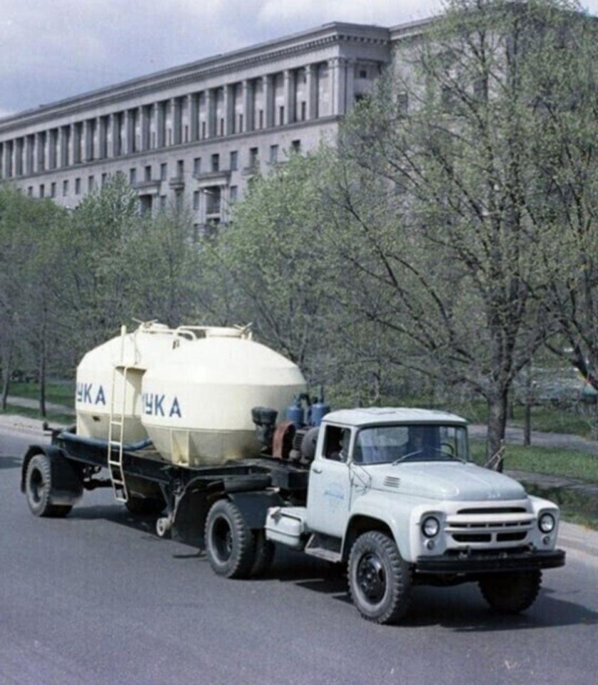 Полуприцеп Муковоз к4-АМГ