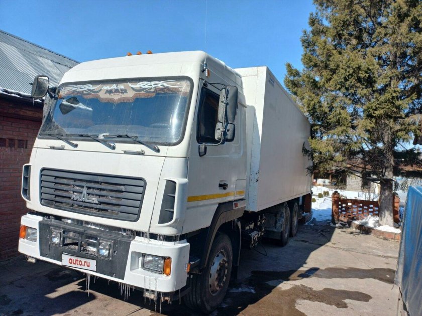 МАЗ 4371 рефрижератор