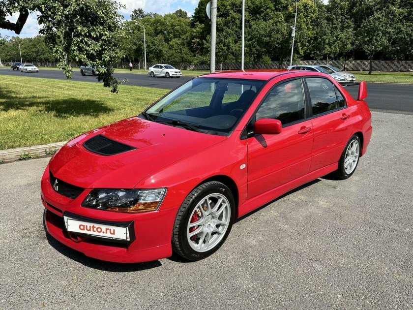 EVO 9 красный