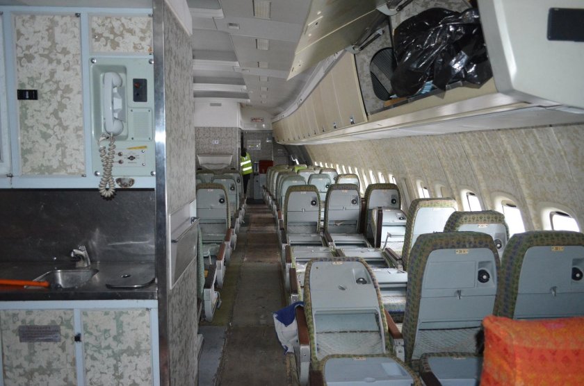 Салон самолета ил 86