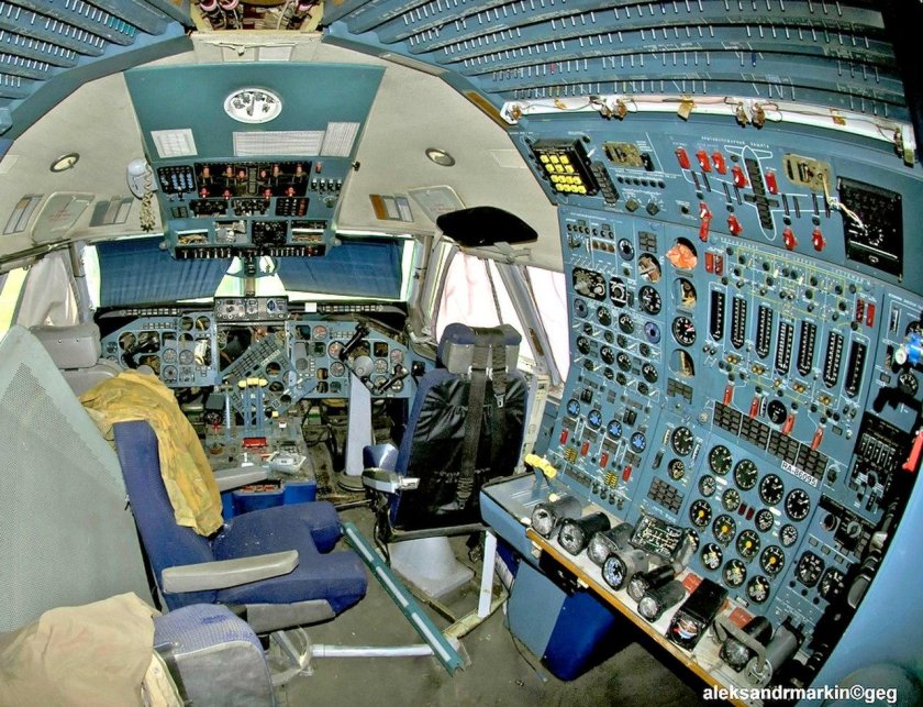 Панель бортинженера ил-86