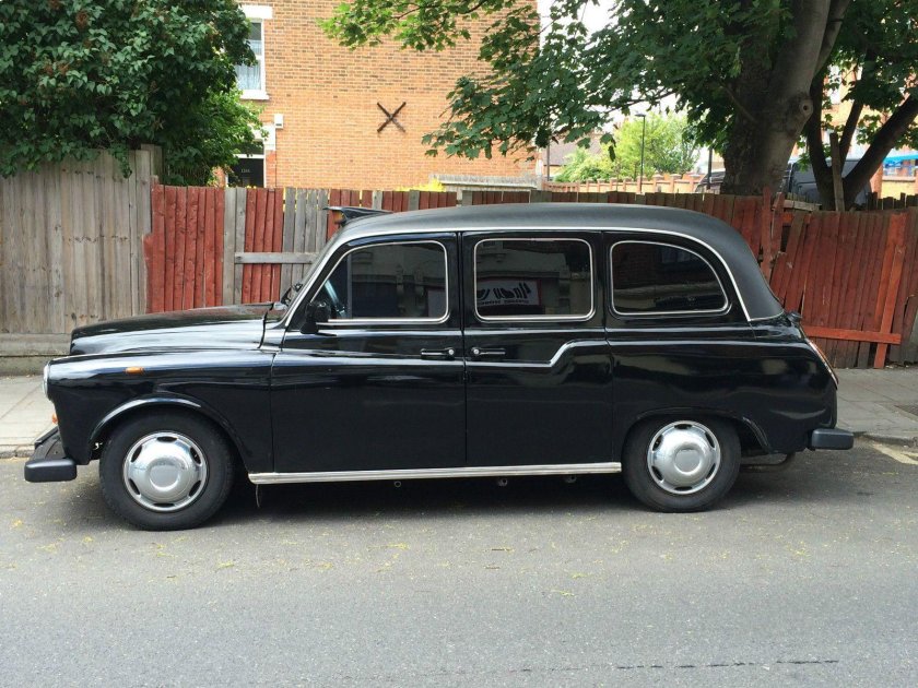 FX-4 London Black Cab