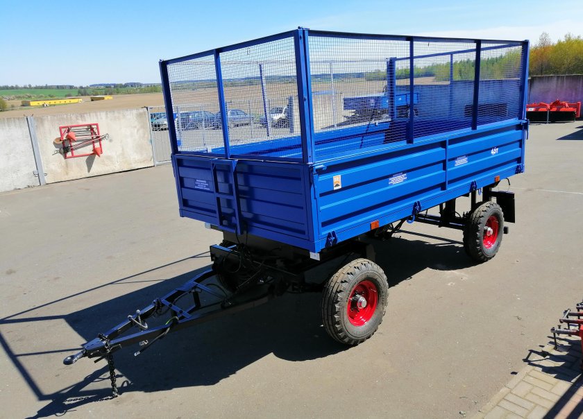 Прицеп тракторный 2птс4 модель 8875