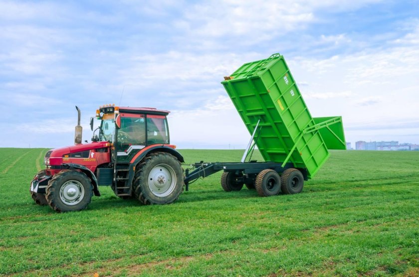 ПСТ-12 полуприцеп самосвальный тракторный