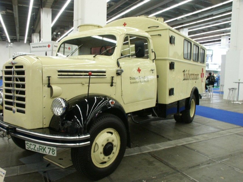 Грузовик Боргвард 3000