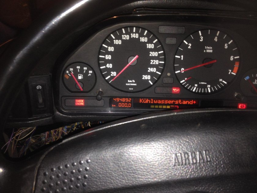 BMW e34 check engine