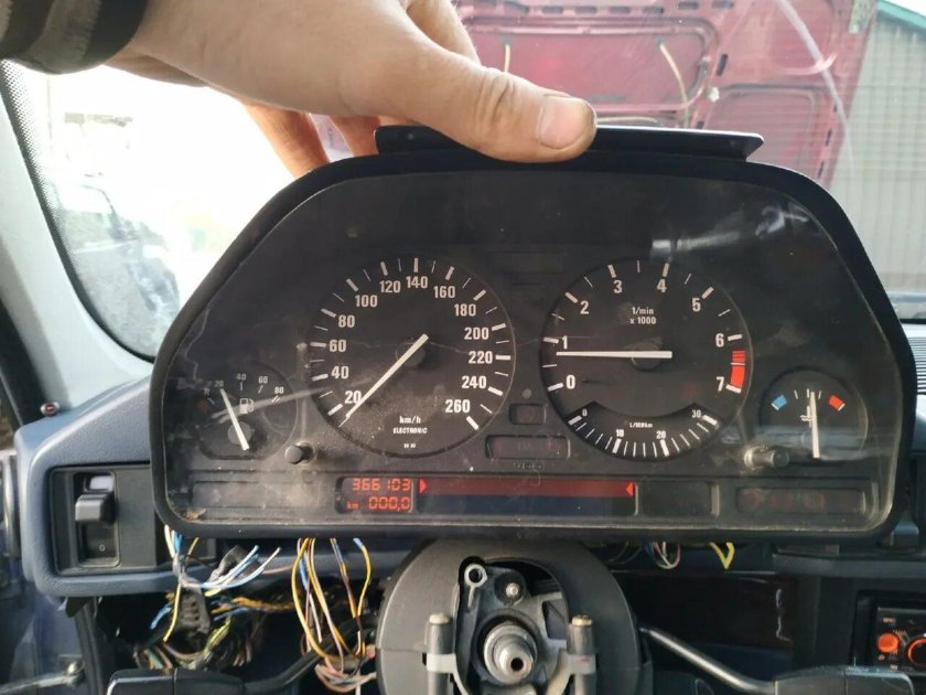 Хай приборка е34