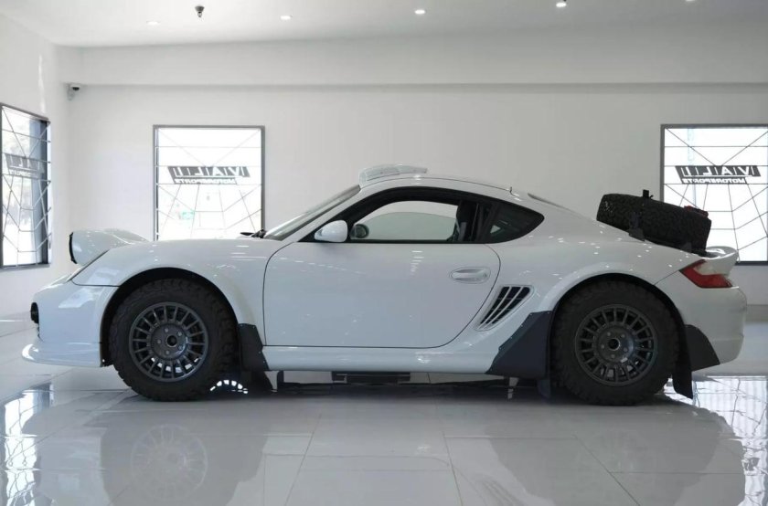 Внедорожный спорткар