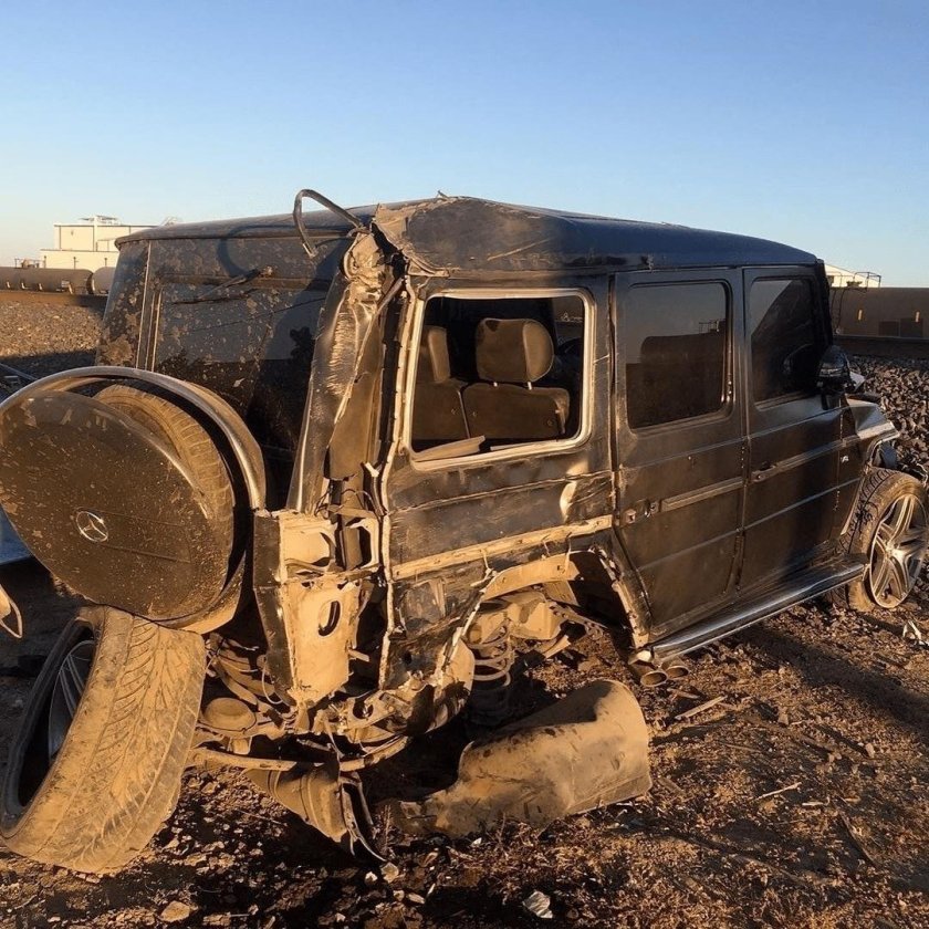 Разбитый Гелендваген