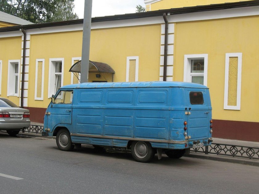 ЕРАЗ 762 сбоку