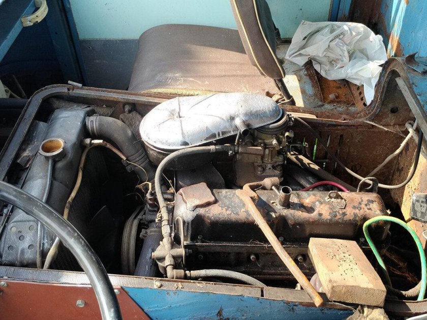 ЕРАЗ-762 моторный отсек