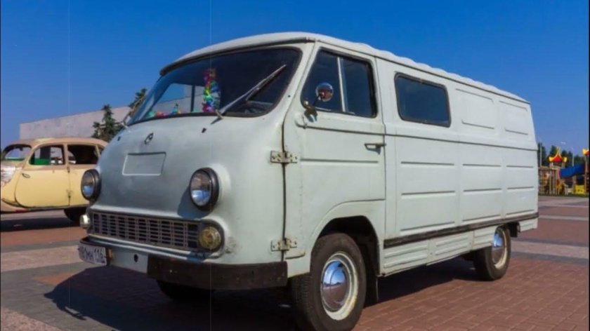 Микроавтобус ЕРАЗ-762