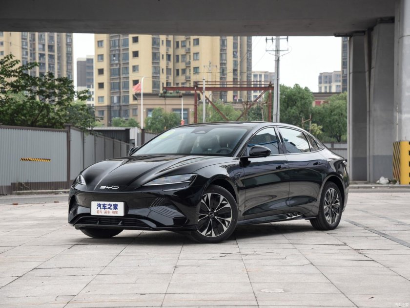 BYD Seal электромобиль