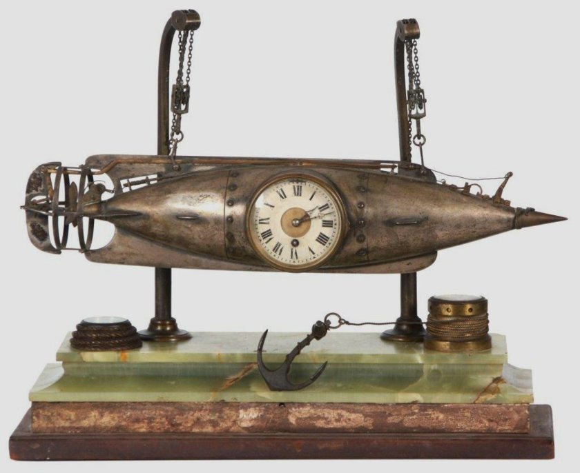 Настольные часы подводная лодка