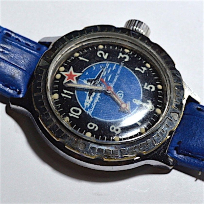 Часы Восток с подводной лодкой Командирские