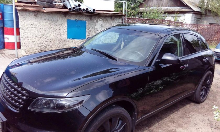 Infiniti FX 35 без рейлингов