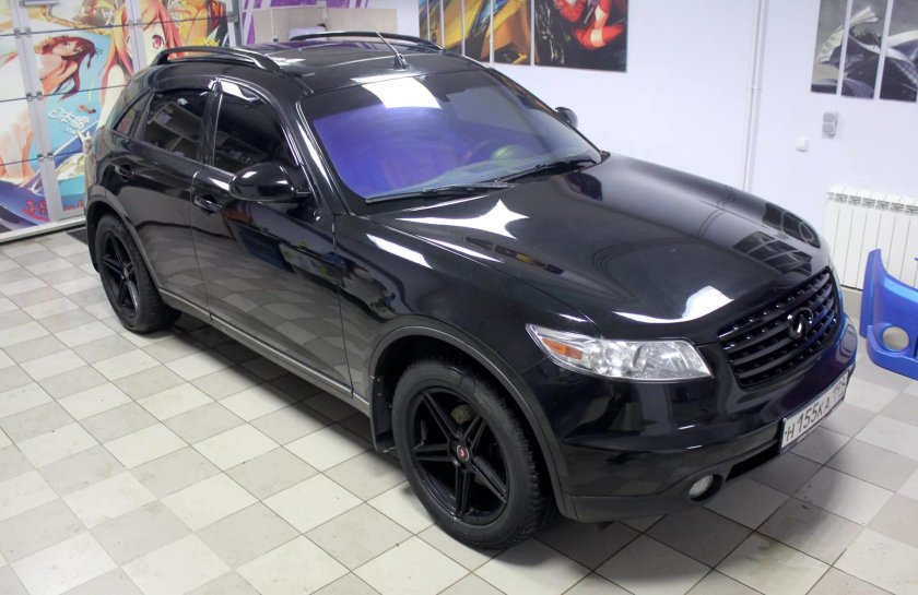 Infiniti fx35 черный