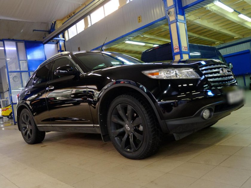 Инфинити fx35 белый жидкое стекло