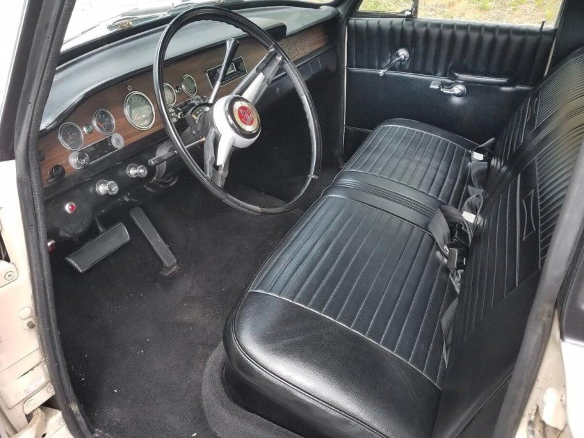 Checker Marathon салон