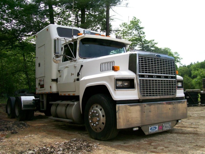 Ford l9000