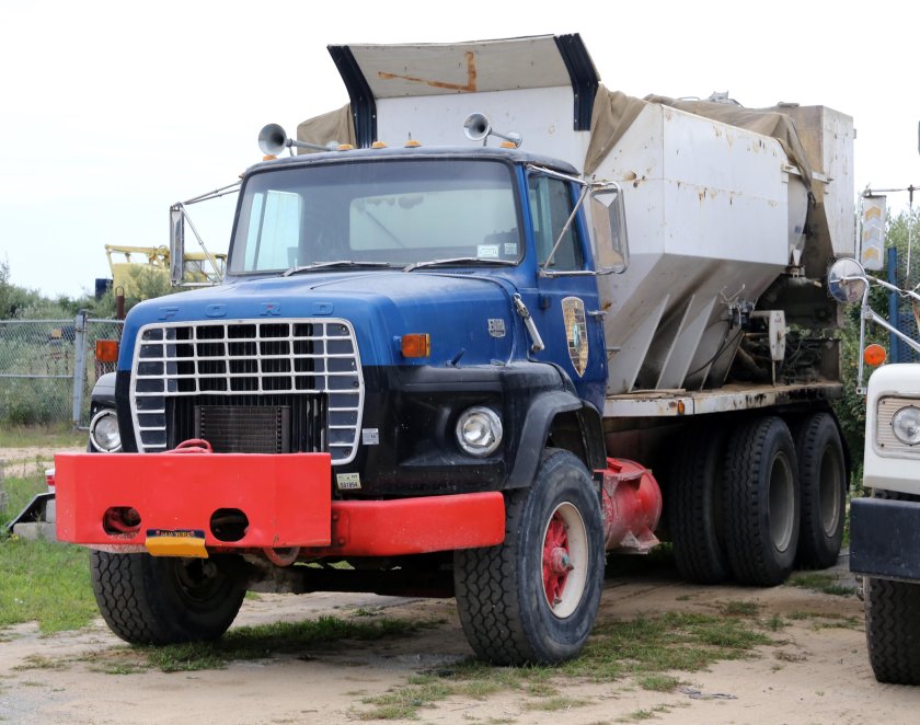 Ford l-Series (Ford LTL 9000)